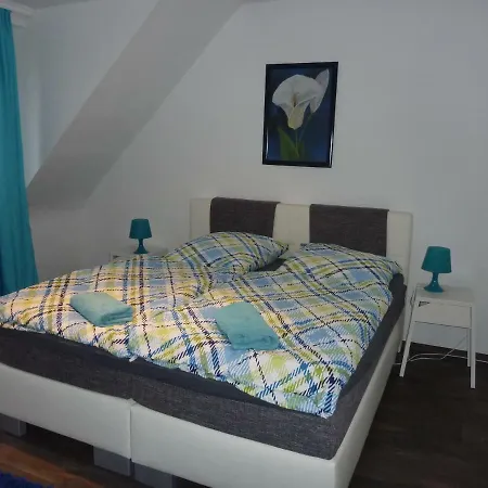 Moderne Messe Uni Stadion